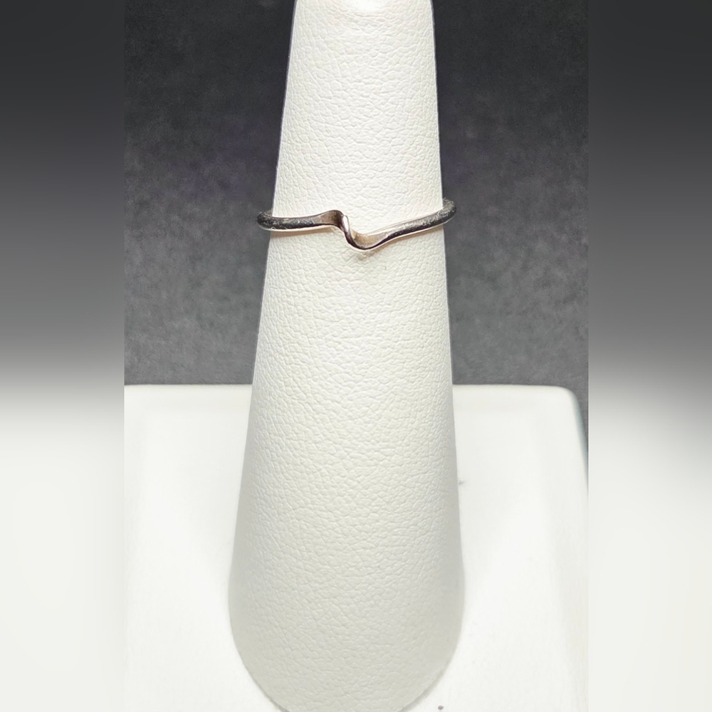 VTG 80s Minimalist Wavy Ring Sterling Silver 925 Sz 6 Pristine